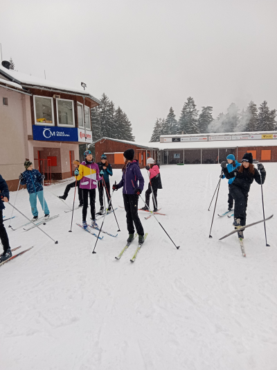 Učíme se lyžovat aneb vzhůru do hor!