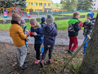 Malí zahradníci pomáhají přírodě